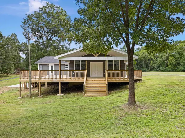 214 Riverview Rd, Morrilton, AR 72110