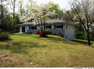 212 Stadiem Dr, New Bern, NC 28560