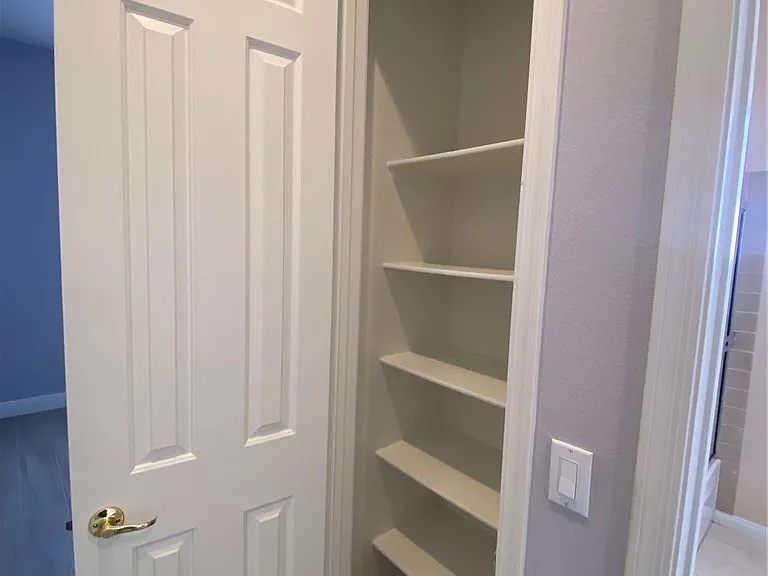 8727 Stockholm Ave — Photo 38