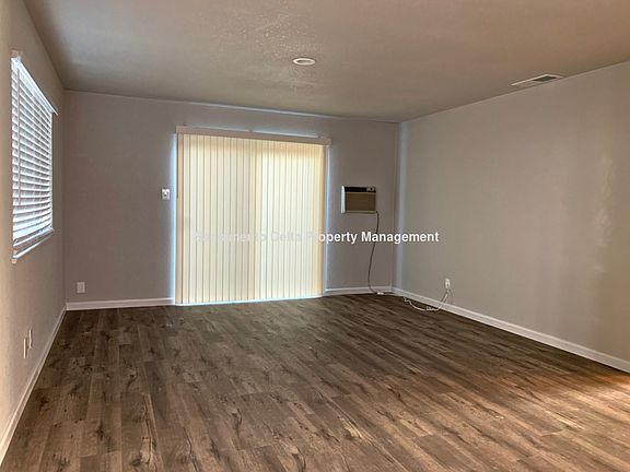 4th image of 1240 Morse Ave