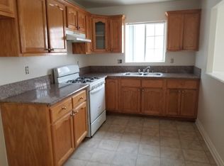 703 W 82nd St, Los Angeles, CA 90044