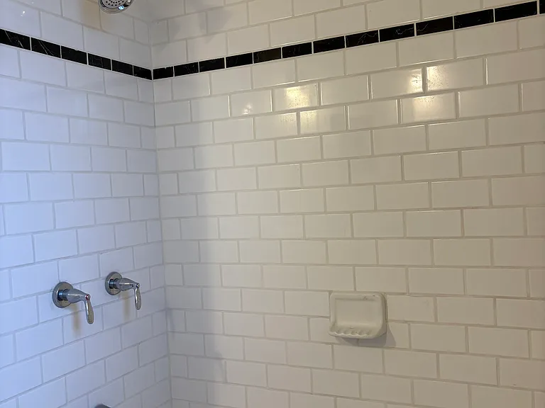 209 Stone Ave — Photo 17