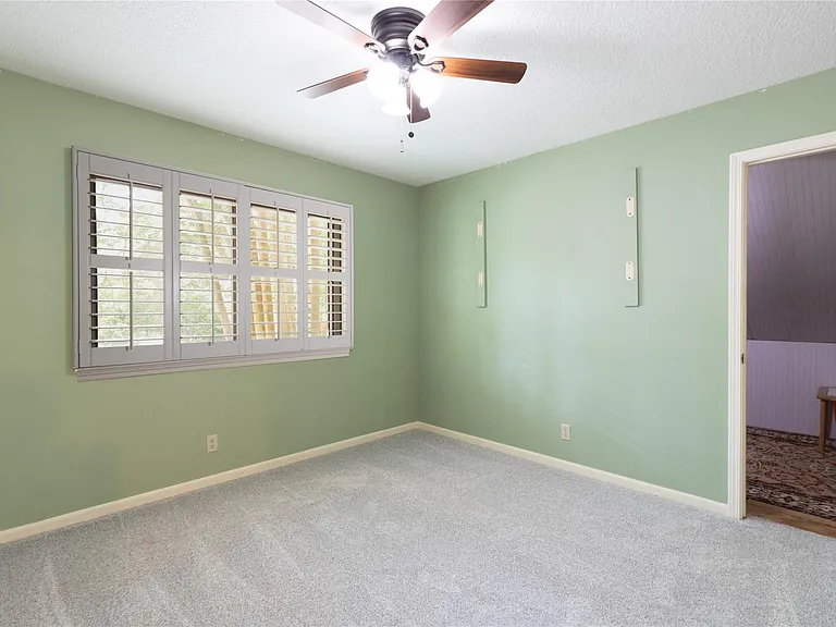 9 Mallard Glen Pl — Photo 35
