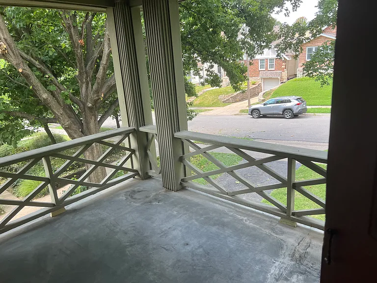4827 Holly St #1 — Photo 2