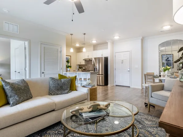 The Alloro at University Groves