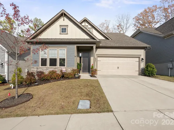 17134 Sand Bank Rd, Charlotte, NC 28278