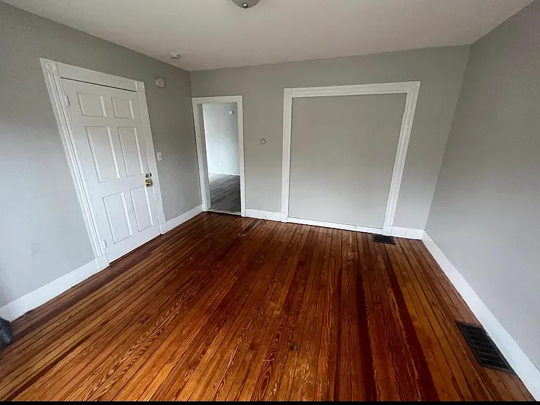 92 Carmel St #1 — Photo 6
