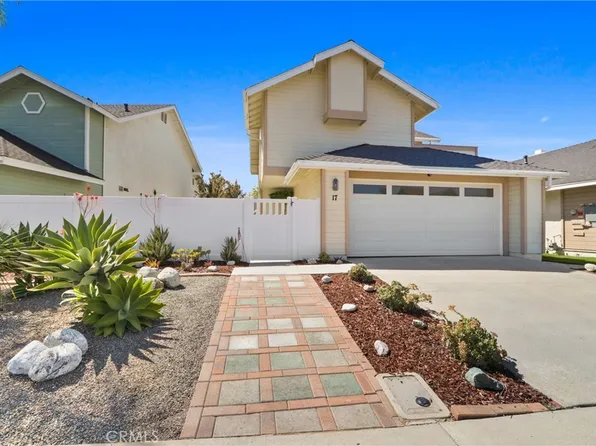 17 Rocky Creek Ln, Laguna Hills, CA 92653