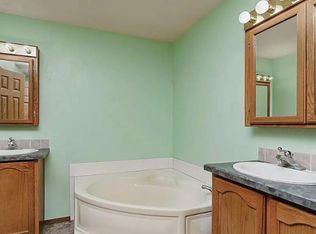 3958 S Tanager Ln, Billings, MT 59102