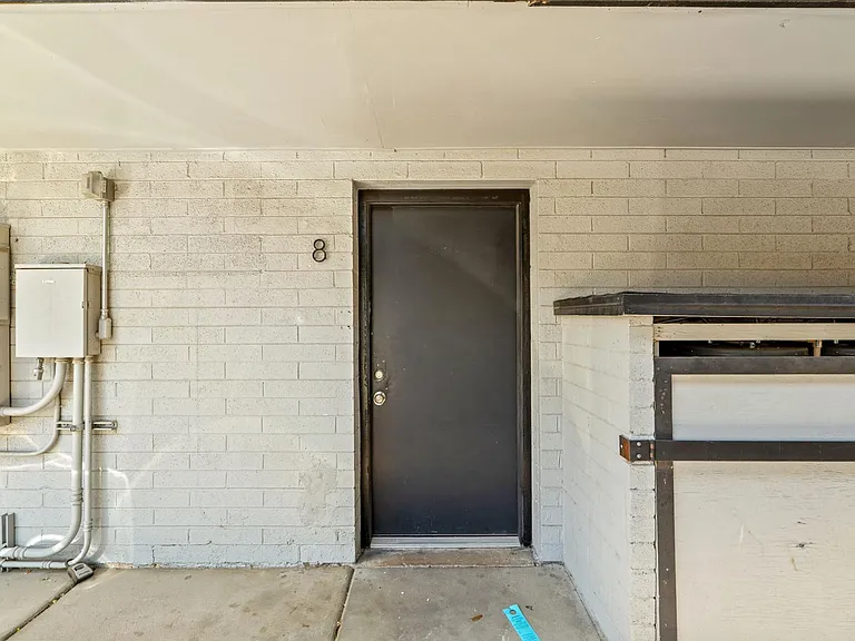 1707 N 18th St #B8 — Photo 2