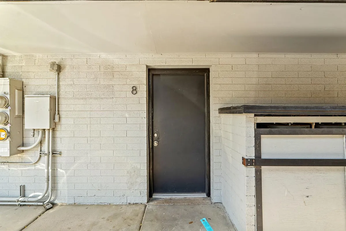 Building Photo - 1707 N 18th St #B8