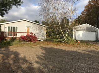 1520 E Wexford Ave, Buckley, MI 49620