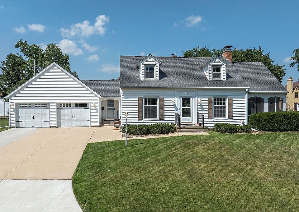 252 25th Street Dr SE, Cedar Rapids, IA 52403 | Zillow