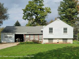1115 Dowling Pl, Owosso, MI 48867