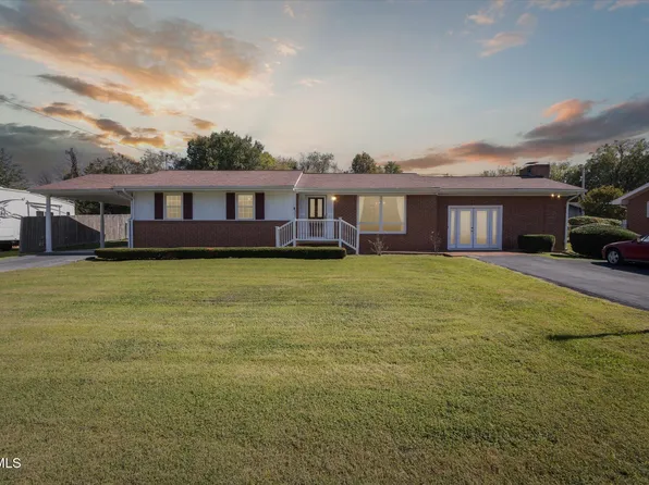 602 Crowell Ln, Johnson City, TN 37601