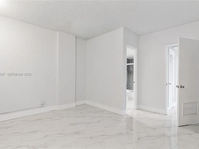 19380 Collins Ave #507 — Photo 22