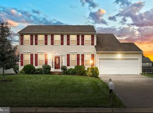 3060 Hackberry Ln, York, PA 17404