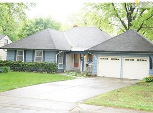 3801 W 52nd Ter, Roeland Park, KS 66205