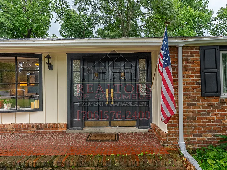 3520 Algonquin Dr — Photo 3