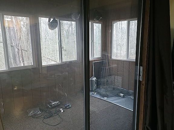 5th image of 1021 Hickory Run Rd