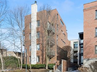 2515 Prairie Ave APT 2E, Evanston, IL 60201