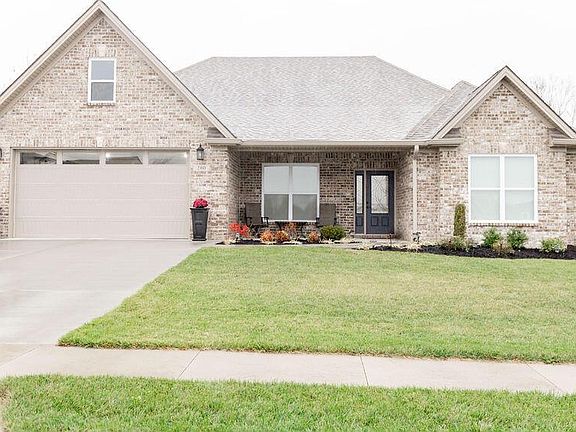 2nd image of 200 Morgan Leigh Ln