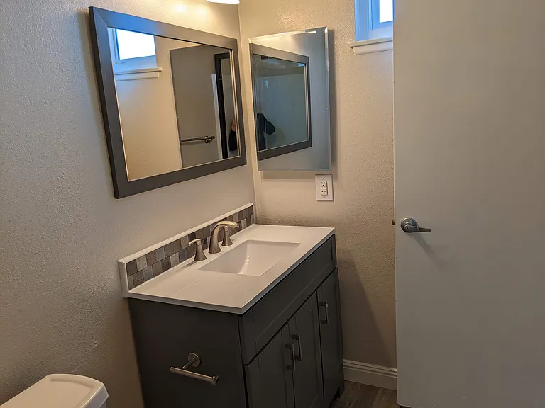 1146 Hudson Ct — Photo 29