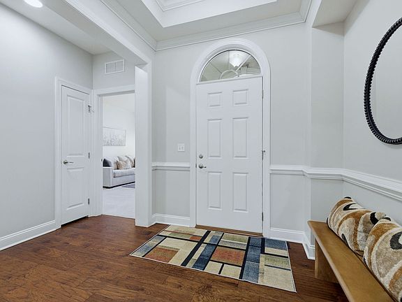 2nd image of 3813 Ridge Pointe Dr