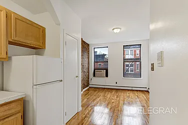 Rented by (Legacy) Elegran