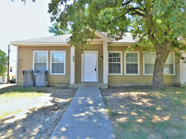5992 Robinwood St #5992, Little Elm, TX 75068