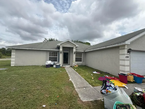 2397 SW Plum Court, Port St Lucie, FL 34953