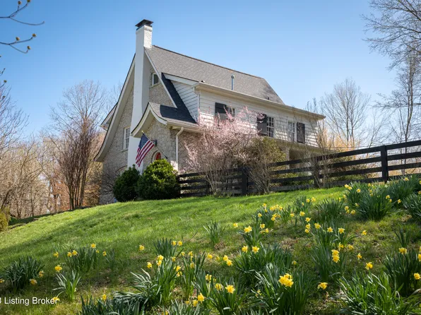 6209 Wolf Pen Branch Rd, Harrods Creek, KY 40027