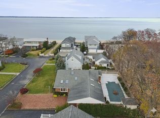 9 Oak Shore Drive, Bayville, NY 11709