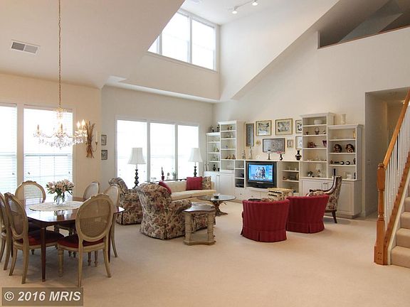 5th image of 300 King Farm Blvd APT 404