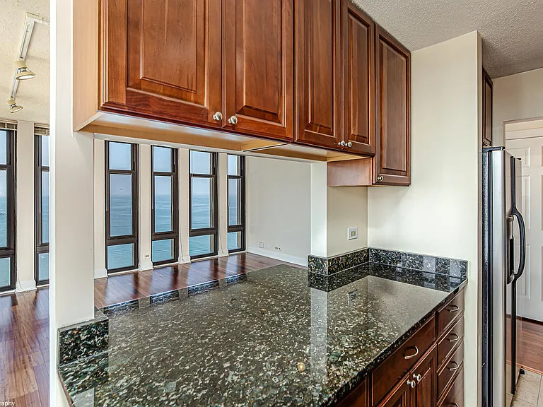 6700 S South Shore Dr #22G — Photo 17