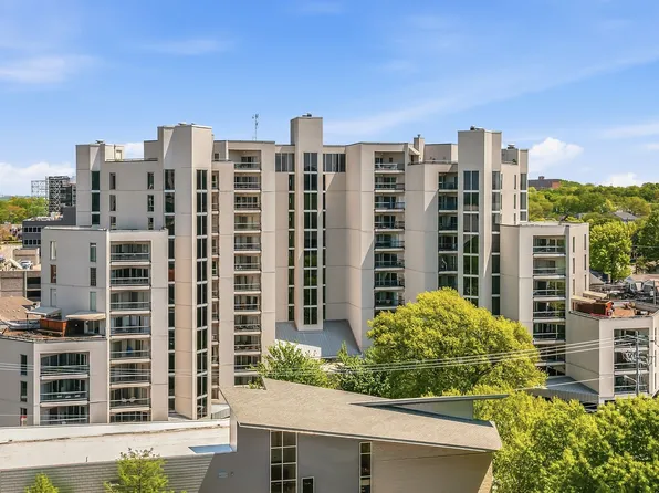 900 19th Ave S APT 1001, Nashville, TN 37212