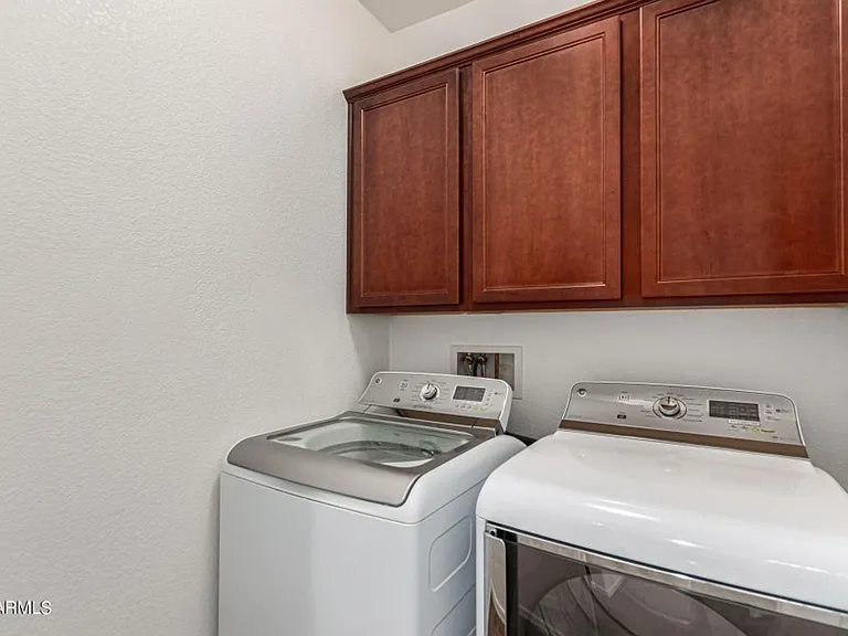 10847 W Avenida Del Rey — Photo 26