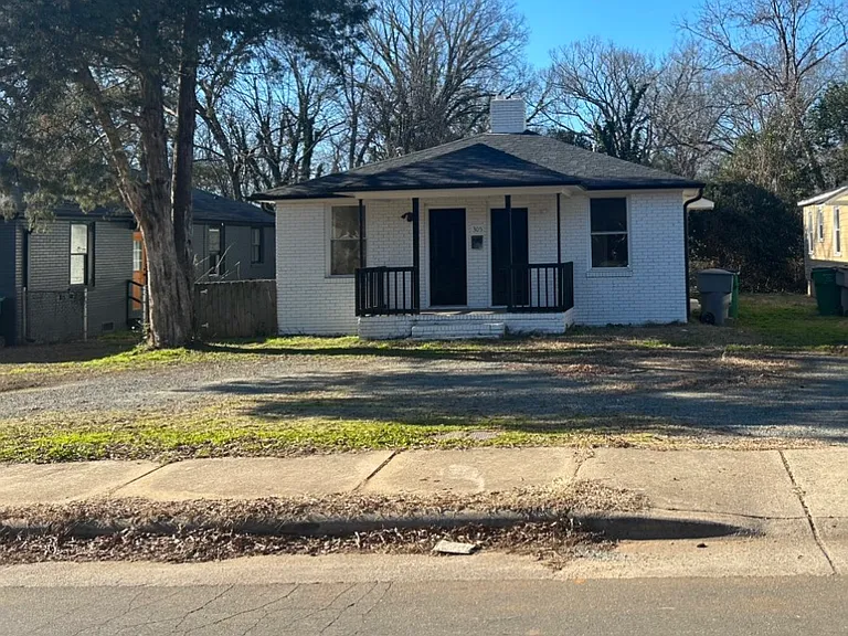 305 Orange St — Photo 16
