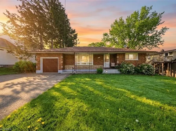 401 Nelson St, Brantford, ON N3S 4E9