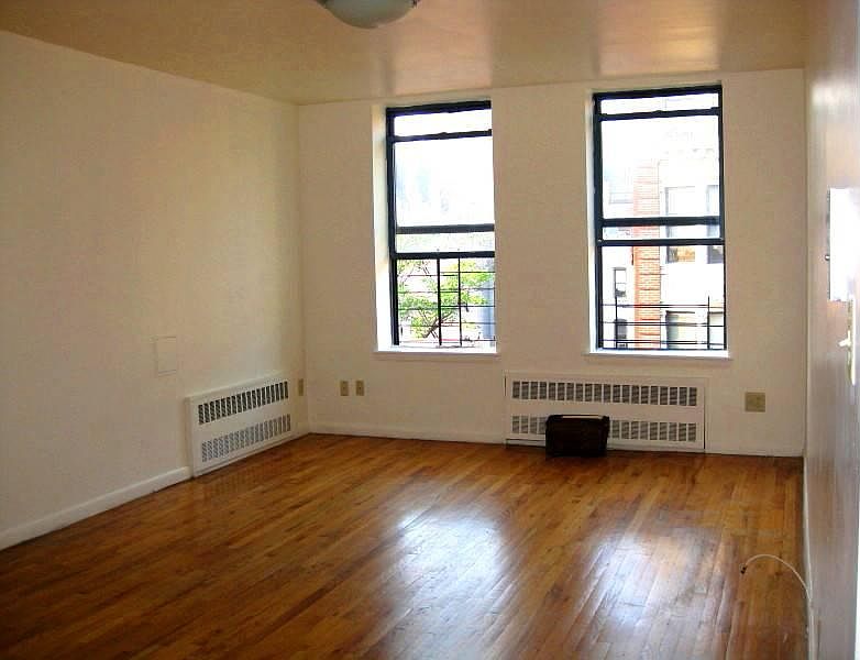 2nd image of 2575 Sedgwick Ave