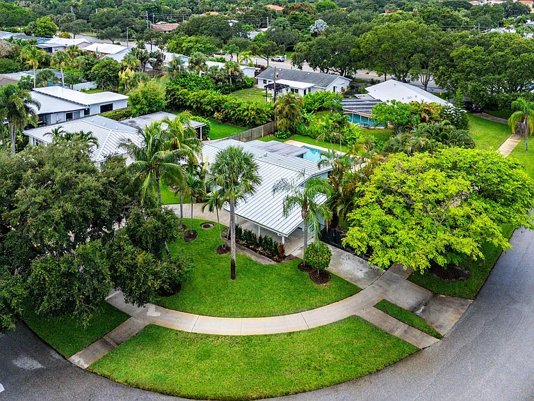 945 Westwind Dr — Photo 41