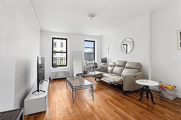 1st image of 448 E 88th St APT 4A