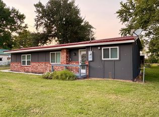 409 E Washington Street, Seymour, MO 65746
