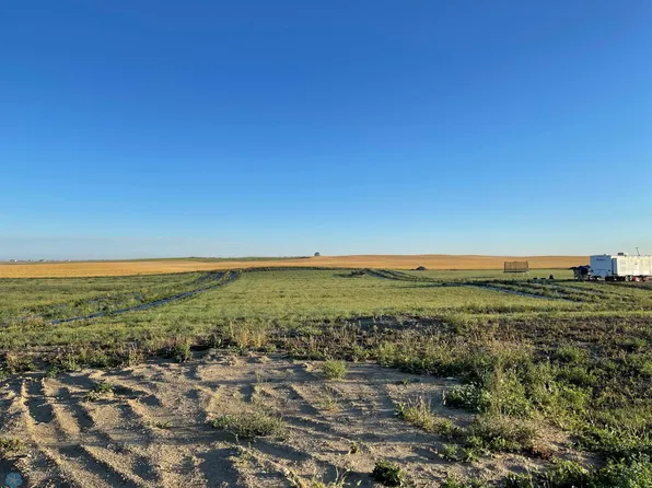 3629 14b St NW, Garrison, ND 58540