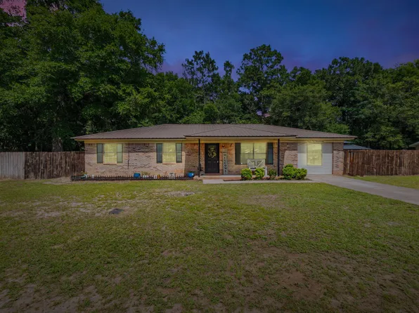 6517 Kennington Cir, Milton, FL 32570