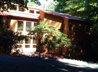 7024 NE Twin Ponds Rd, Bainbridge Island, WA 98110