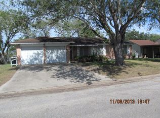 508 La Coste St, Refugio, TX 78377