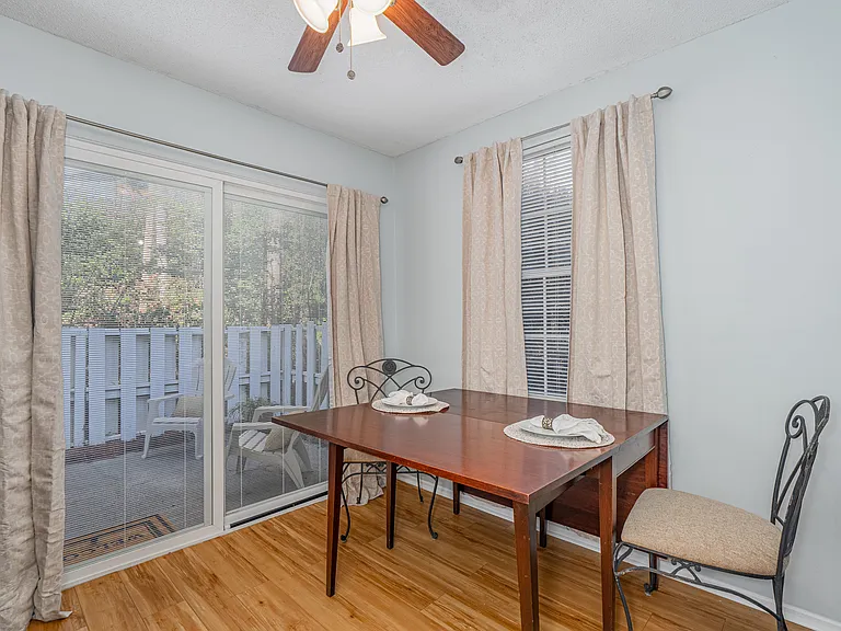 1019 Hulon Ln — Photo 18