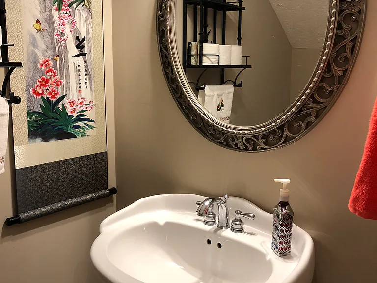 215 Live Oaks Cir — Photo 10