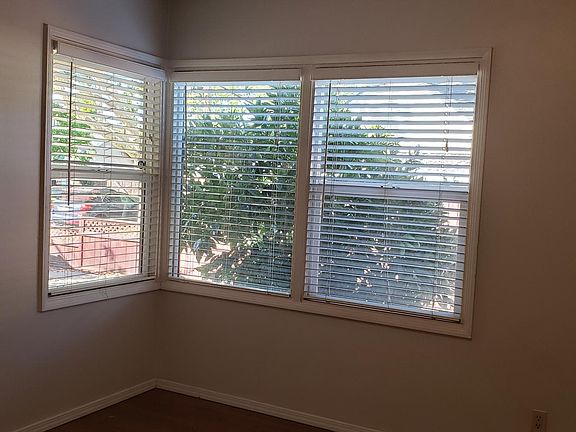 5th image of 821 51st St